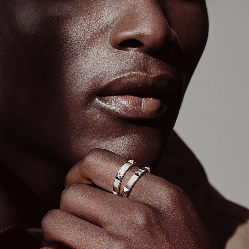 （HERMES）Hermes Clou d'H ring Hermès Clou d'H ring - Silver | Hermès USA